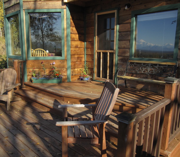 Denali View Guesthouse deck